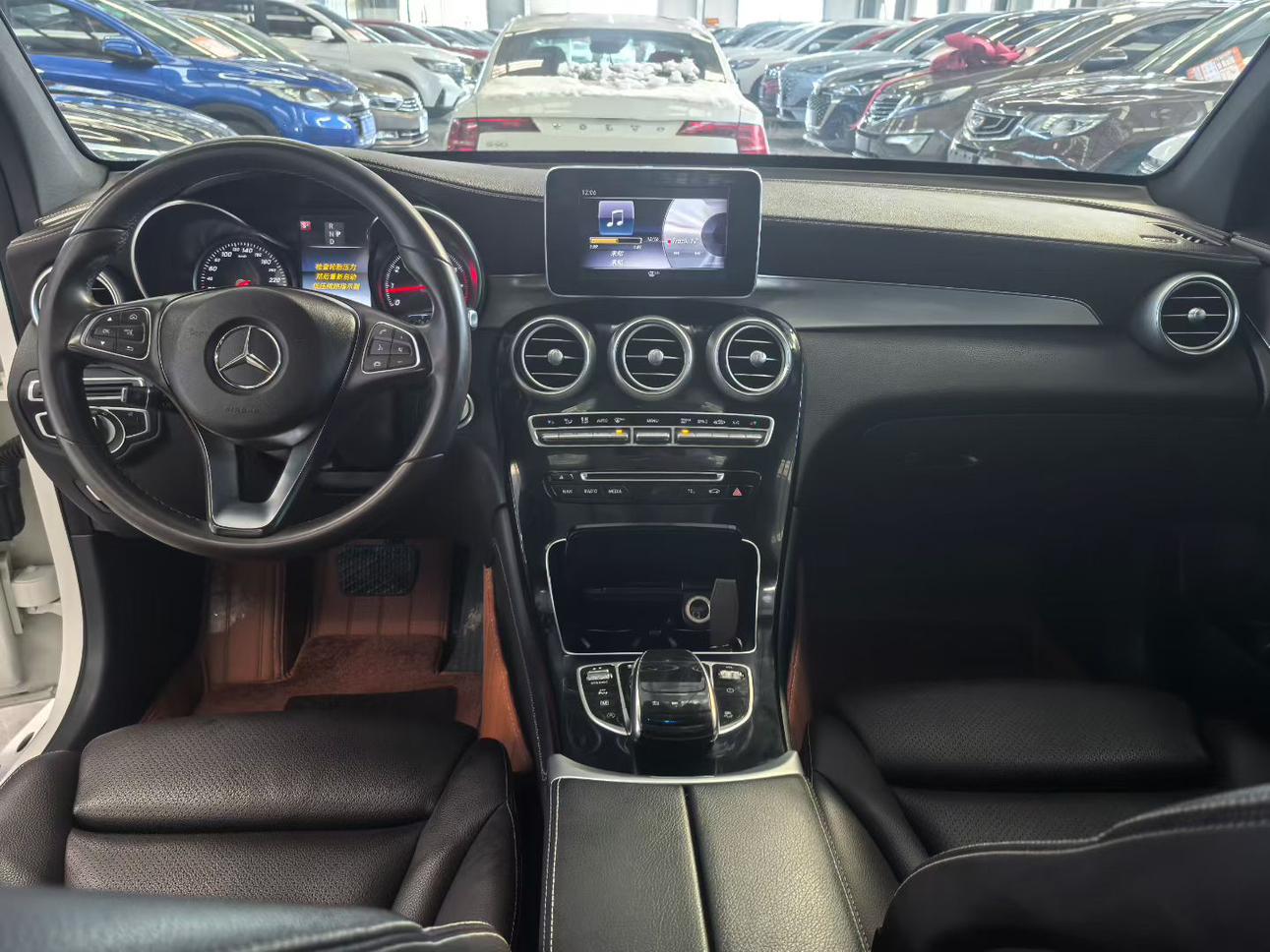Mercedes-Benz GLC 2018 thumb 5