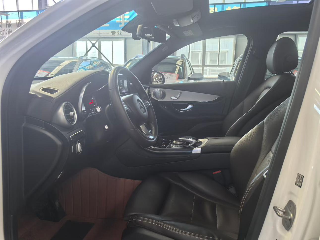 Mercedes-Benz GLC 2018 thumb 6