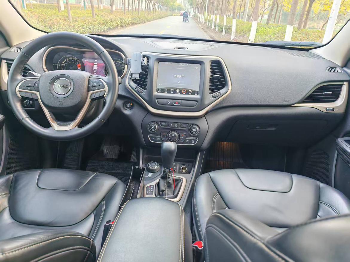 Jeep Renegade 2016 thumb 7
