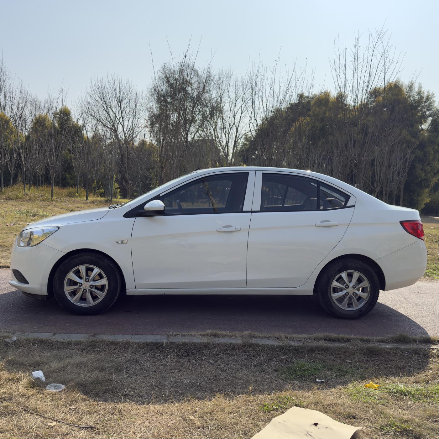 Chevrolet Sail 2015 thumb 2