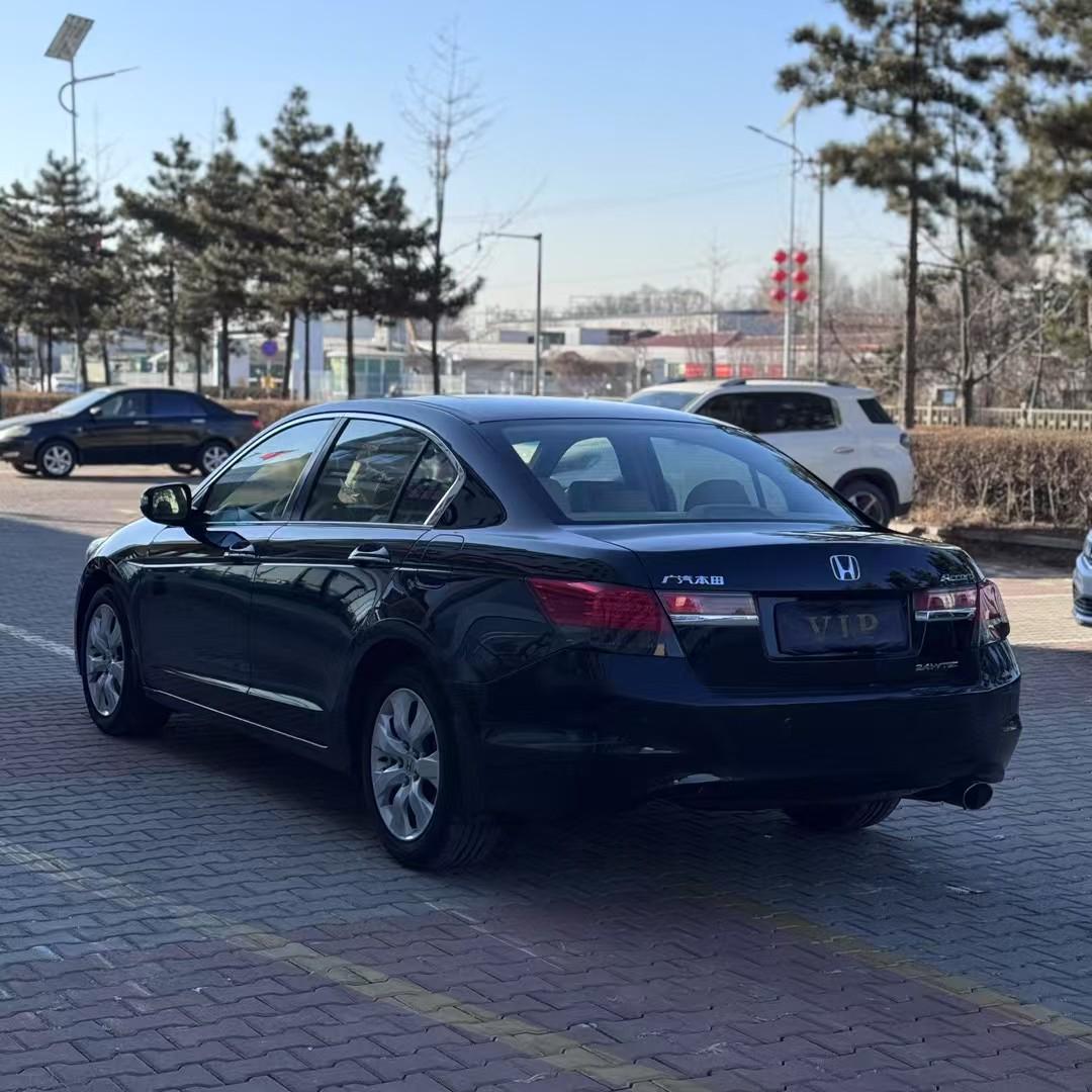 Honda Accord 2011 thumb 2