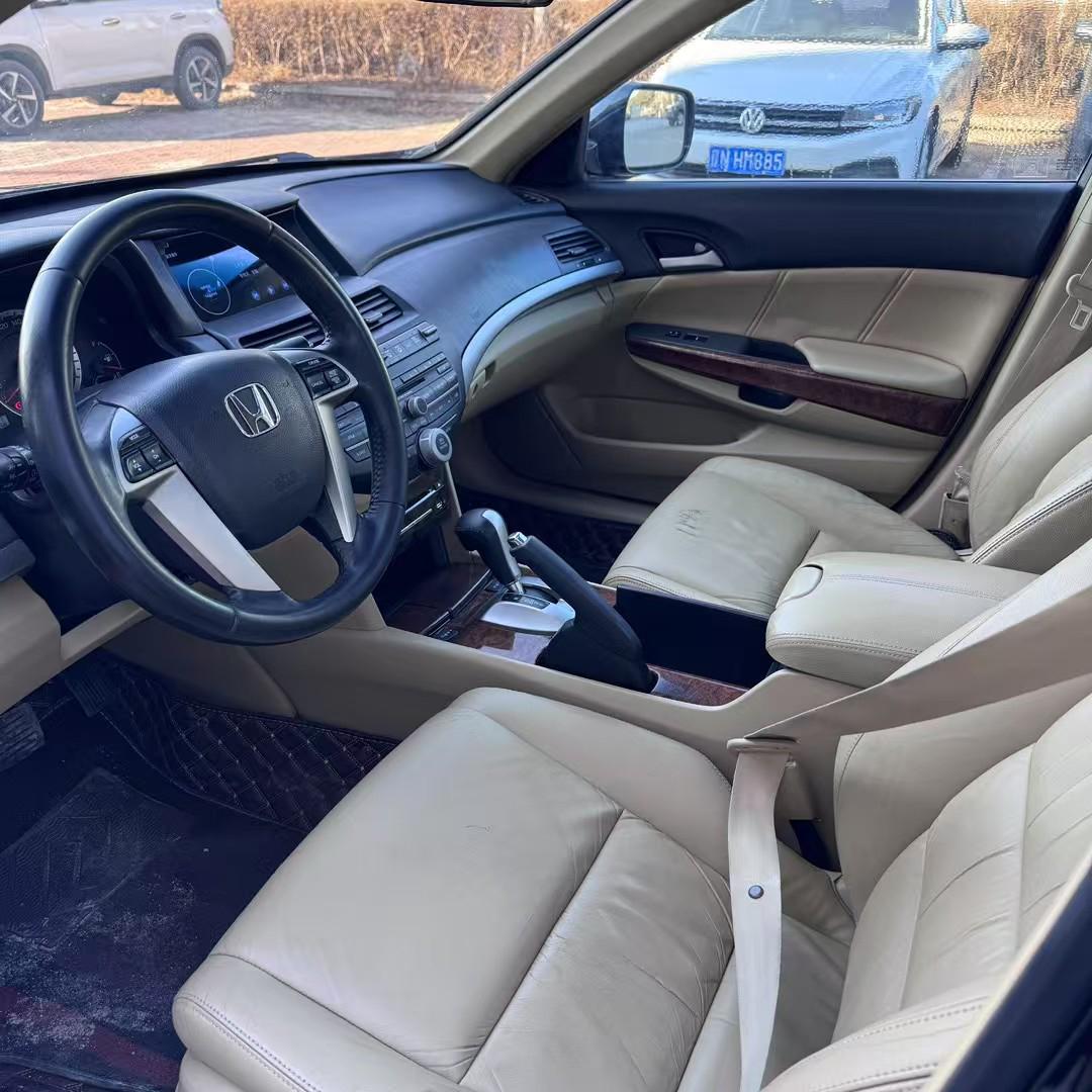 Honda Accord 2011 thumb 6