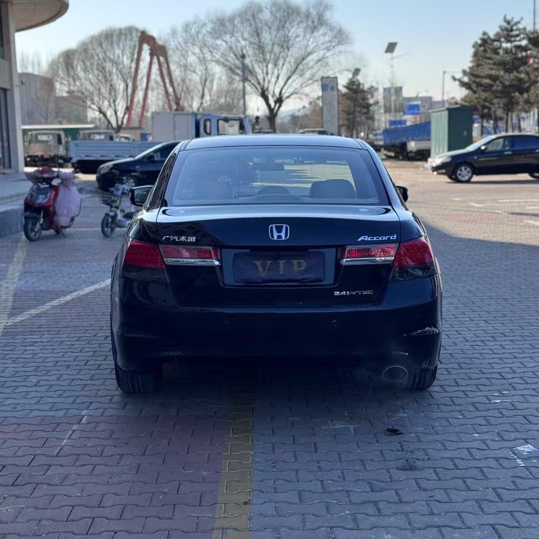 Honda Accord 2011 thumb 12