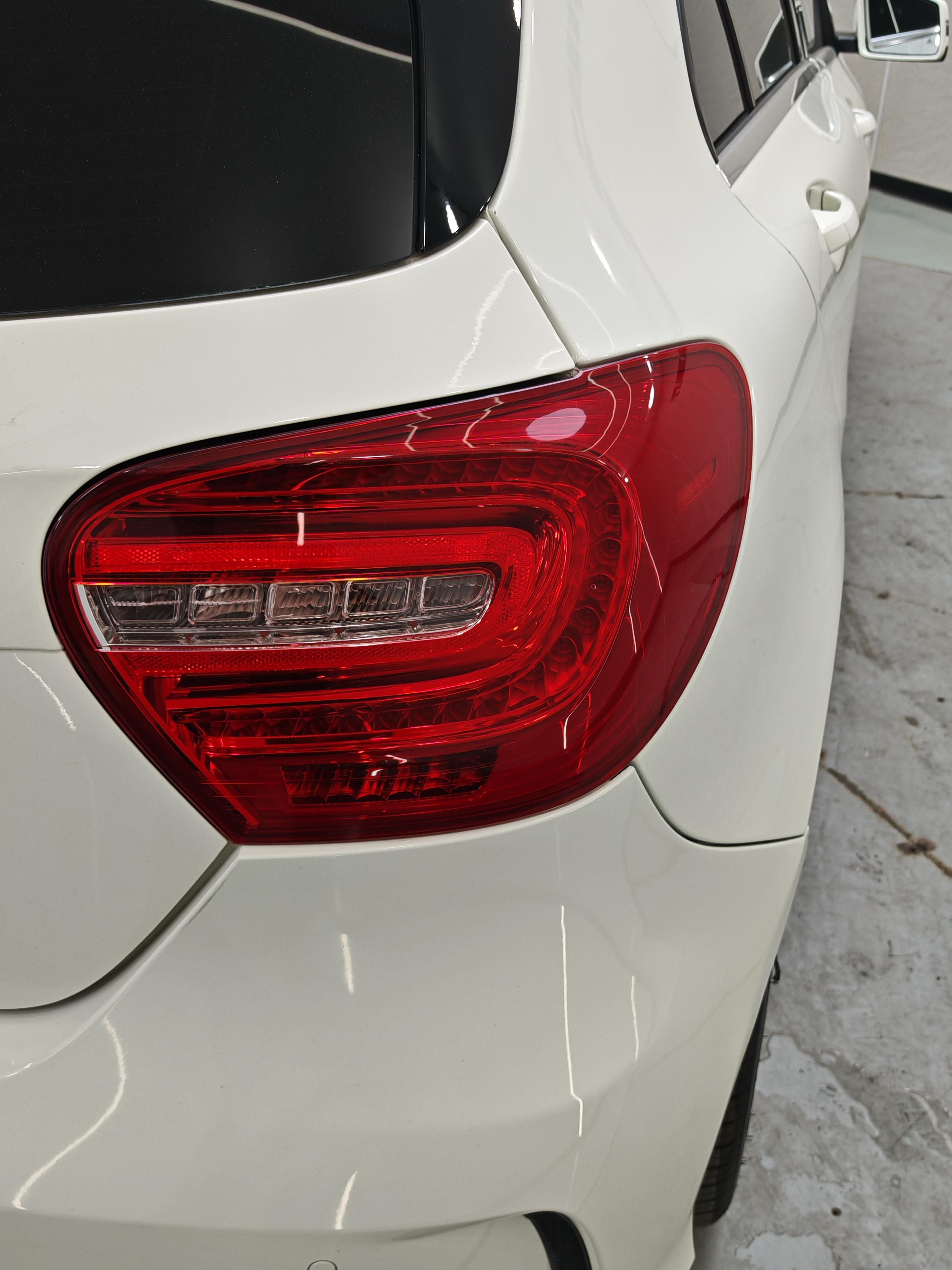 Mercedes-Benz A-Class 2016 thumb 5