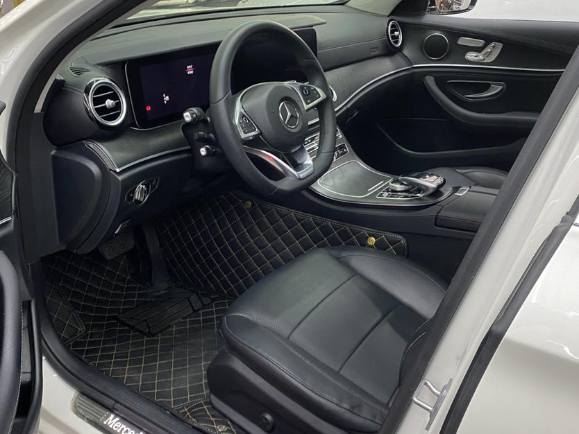 Mercedes-Benz E-Class 2018 thumb 4