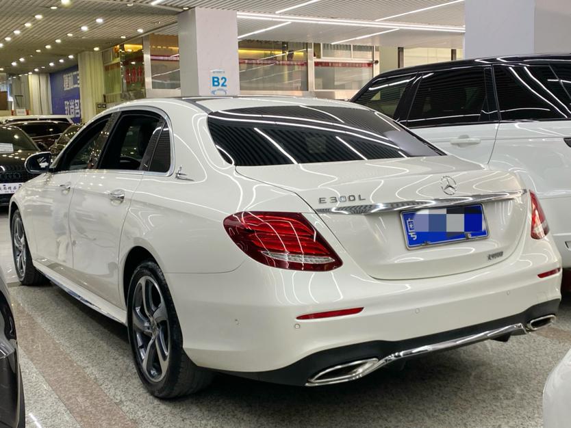 Mercedes-Benz E-Class 2018 thumb 10
