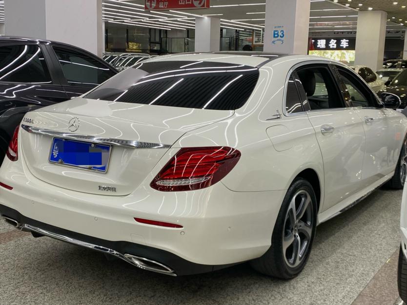 Mercedes-Benz E-Class 2018 thumb 11