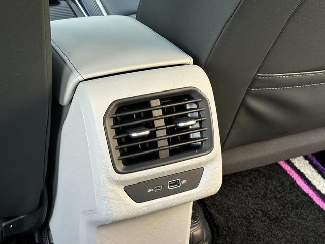 Volkswagen Lamando 2024 thumb 2