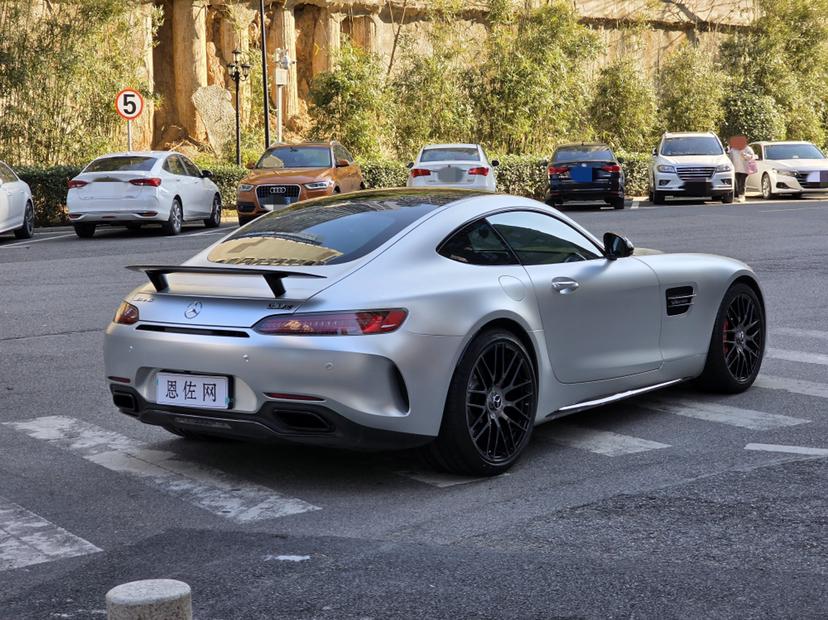 Mercedes-Benz AMG GT 2020 thumb 3