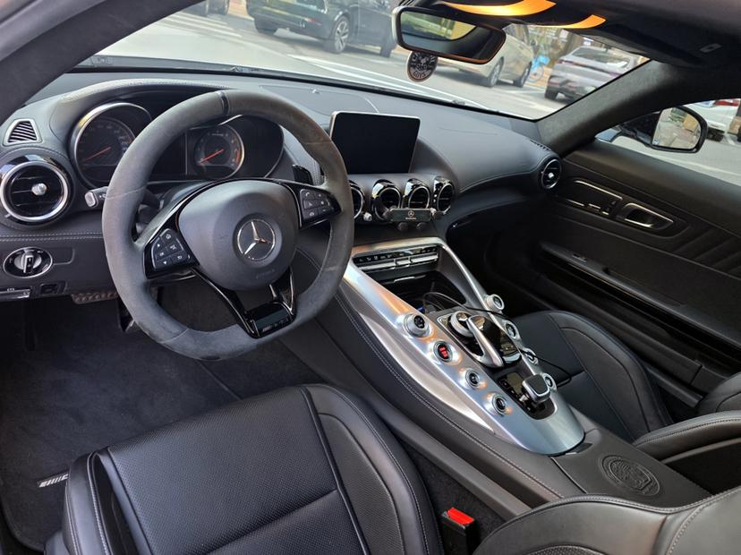 Mercedes-Benz AMG GT 2020 thumb 5