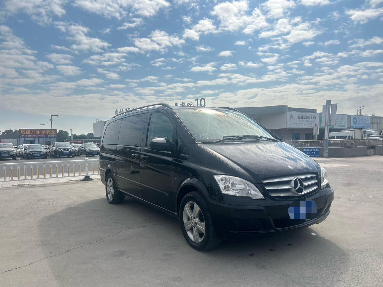 Mercedes-Benz V-Class 2011 thumb 10