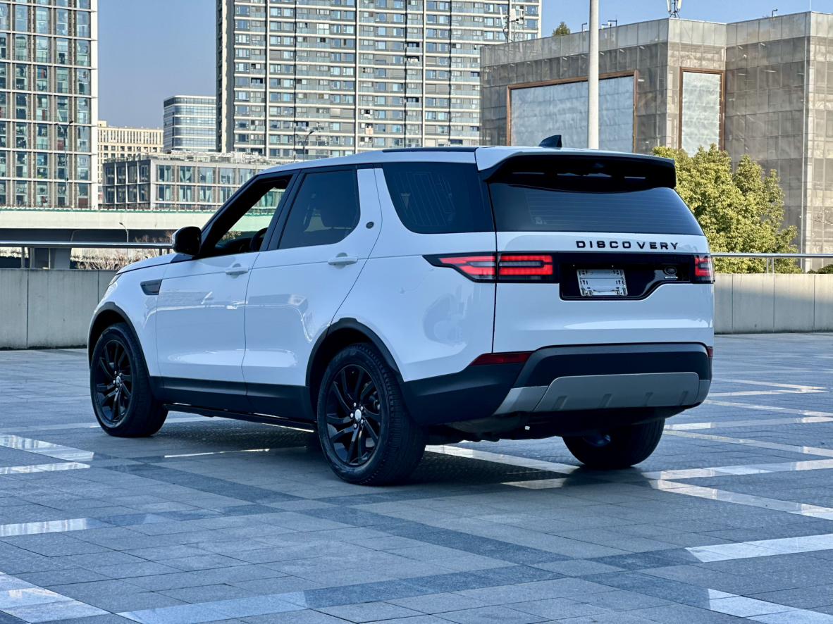 Land Rover Discovery 2020 thumb 3