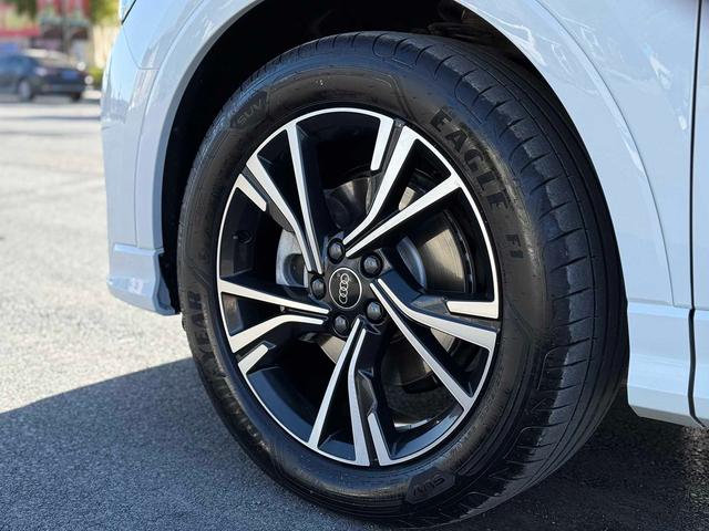 Audi Q3 2022 thumb 4