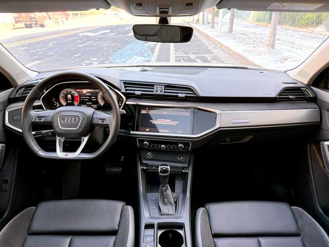 Audi Q3 2022 thumb 8