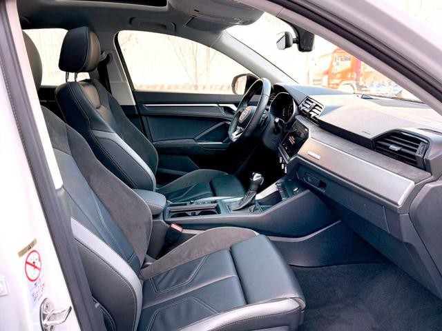 Audi Q3 2022 thumb 9