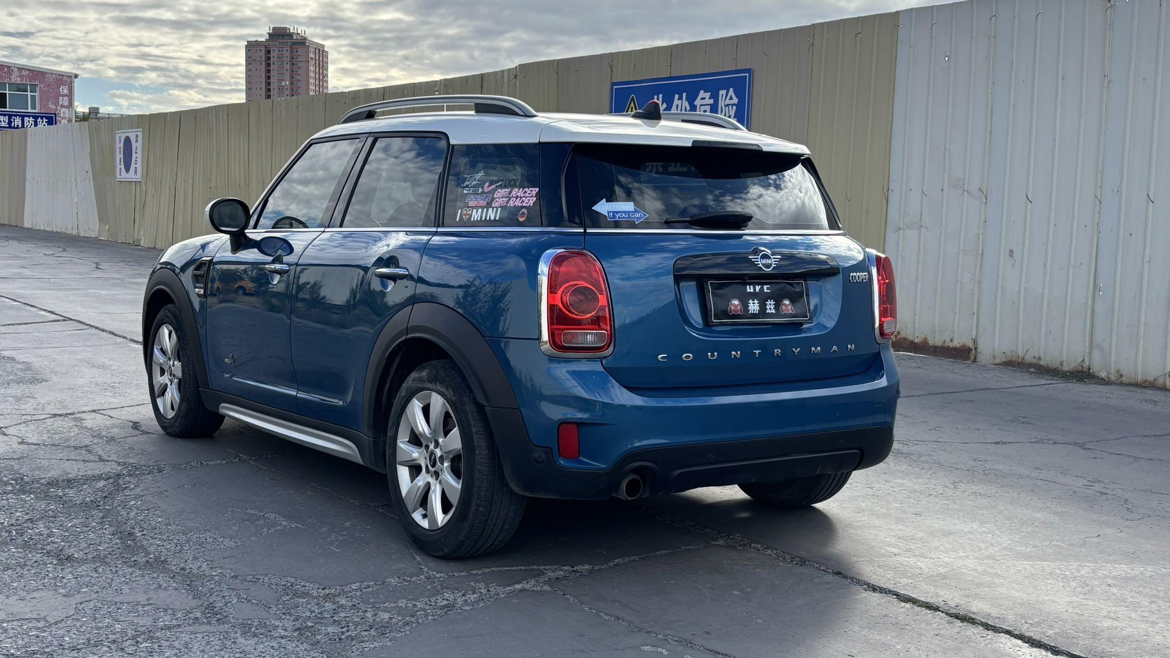 Mini Countryman 2018 thumb 2