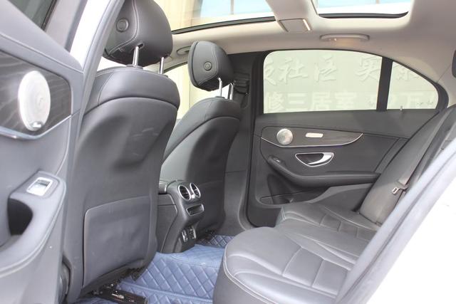 Mercedes-Benz C-Class 2021 thumb 5