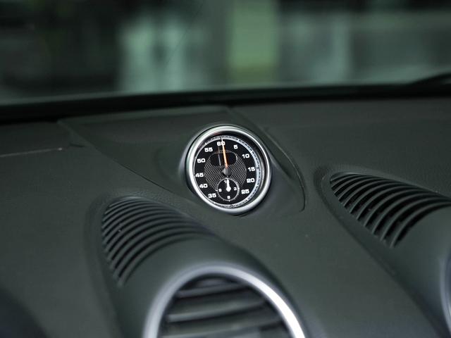 Porsche Cayman 2020 thumb 12