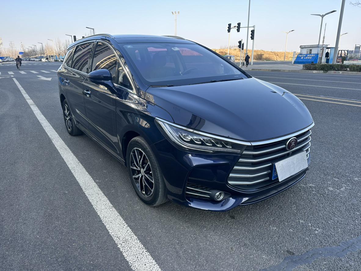 BYD Song 2018 thumb 11