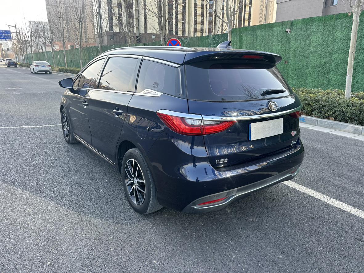 BYD Song 2018 thumb 12