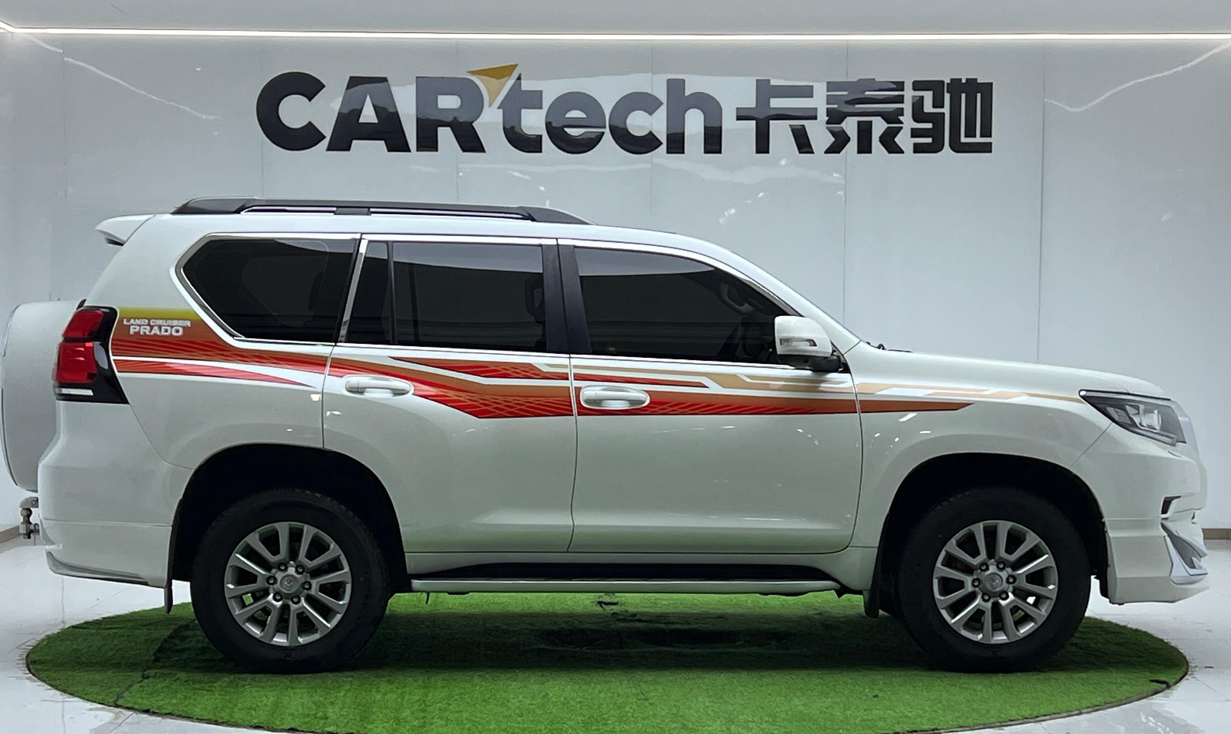 Toyota Land Cruiser Prado 2019 thumb 6