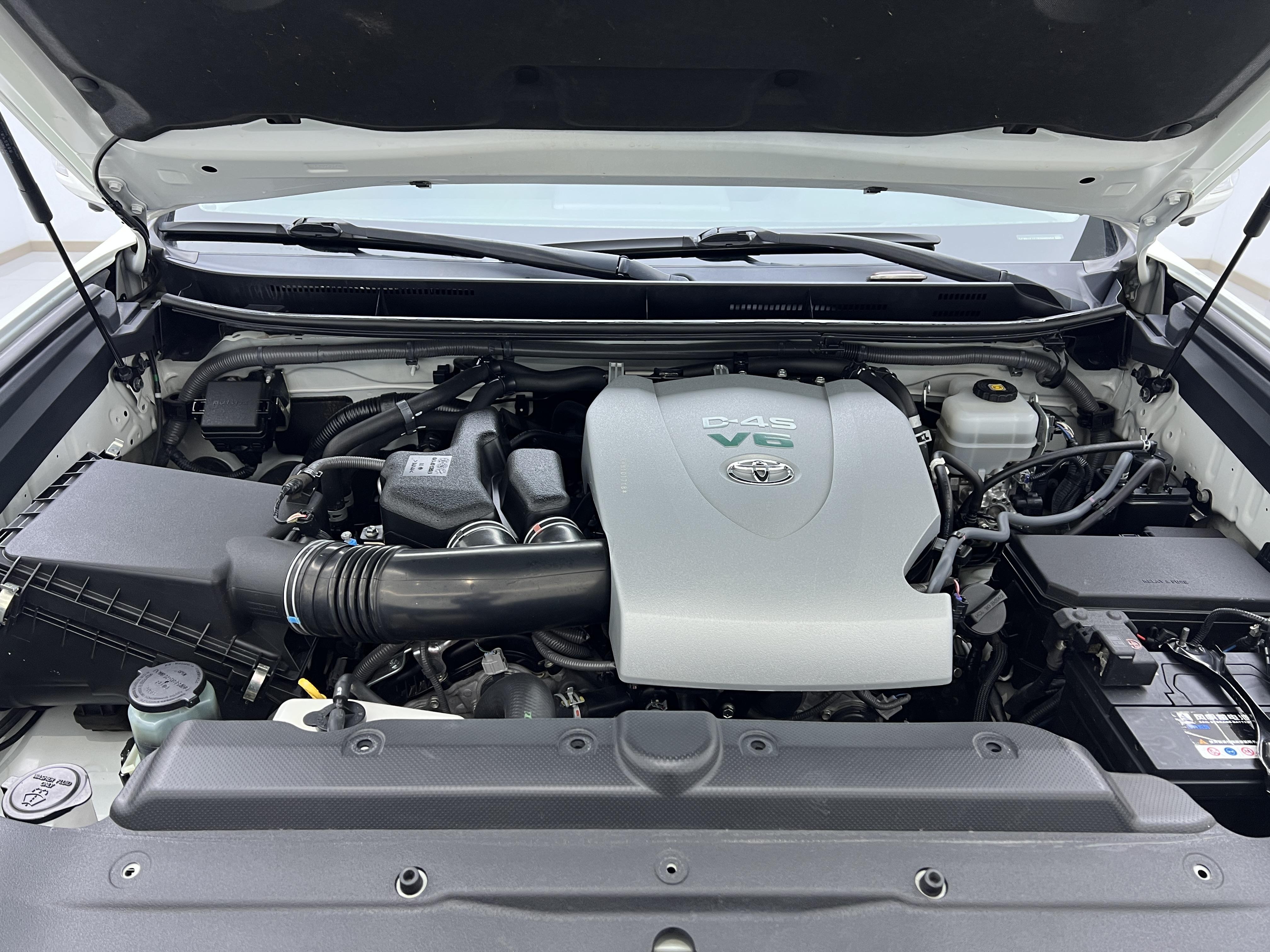 Toyota Land Cruiser Prado 2019 thumb 7