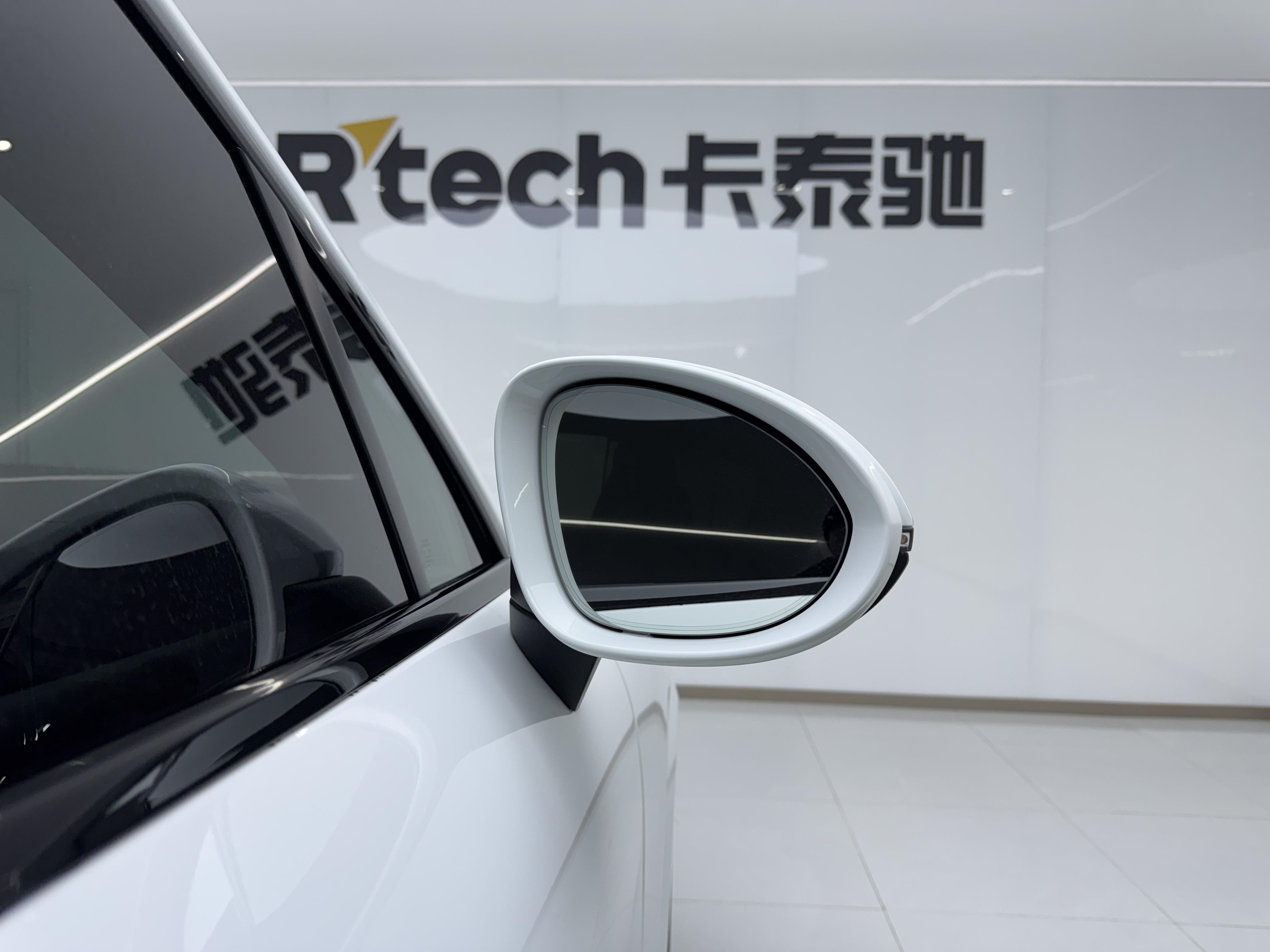 Porsche Cayenne 2024 thumb 12