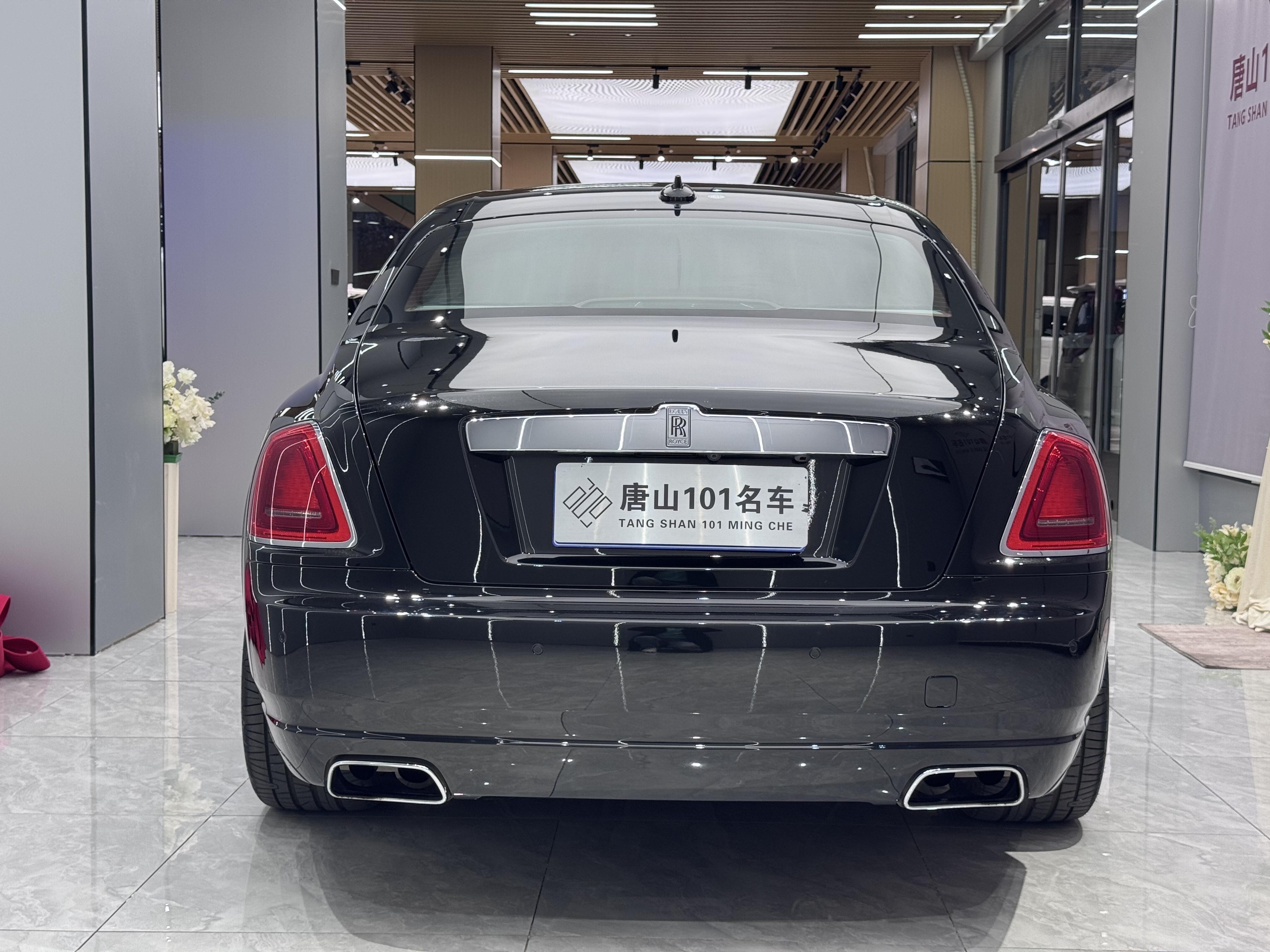Rolls-Royce Ghost 2014 thumb 3
