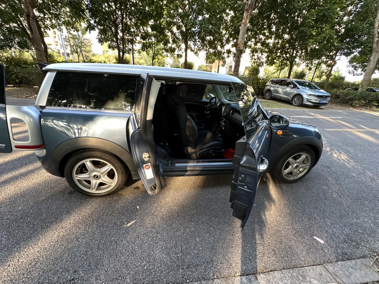 Mini Clubman 2010 thumb 2