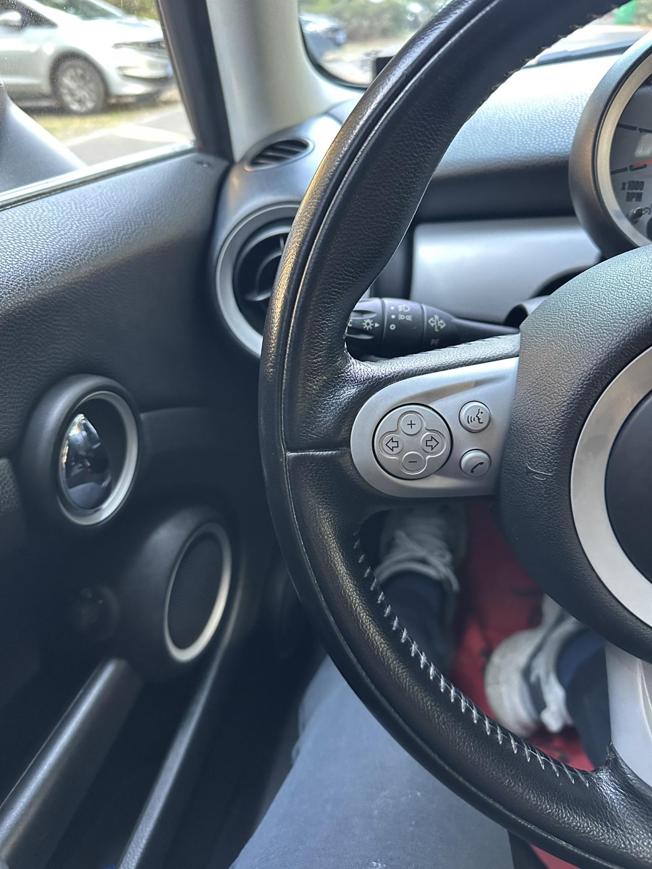Mini Clubman 2010 thumb 6