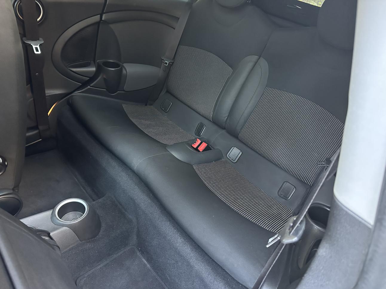 Mini Clubman 2010 thumb 11