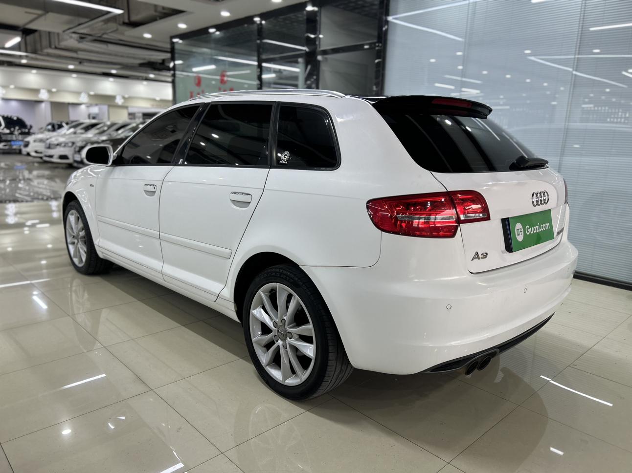 Audi A3 2013 thumb 2