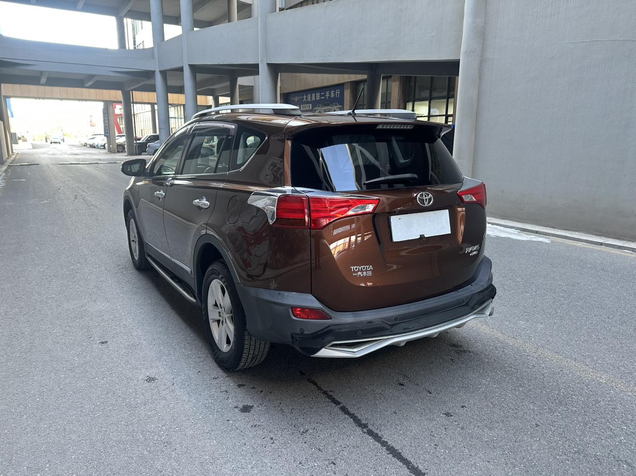 Toyota RAV4 2014 thumb 2