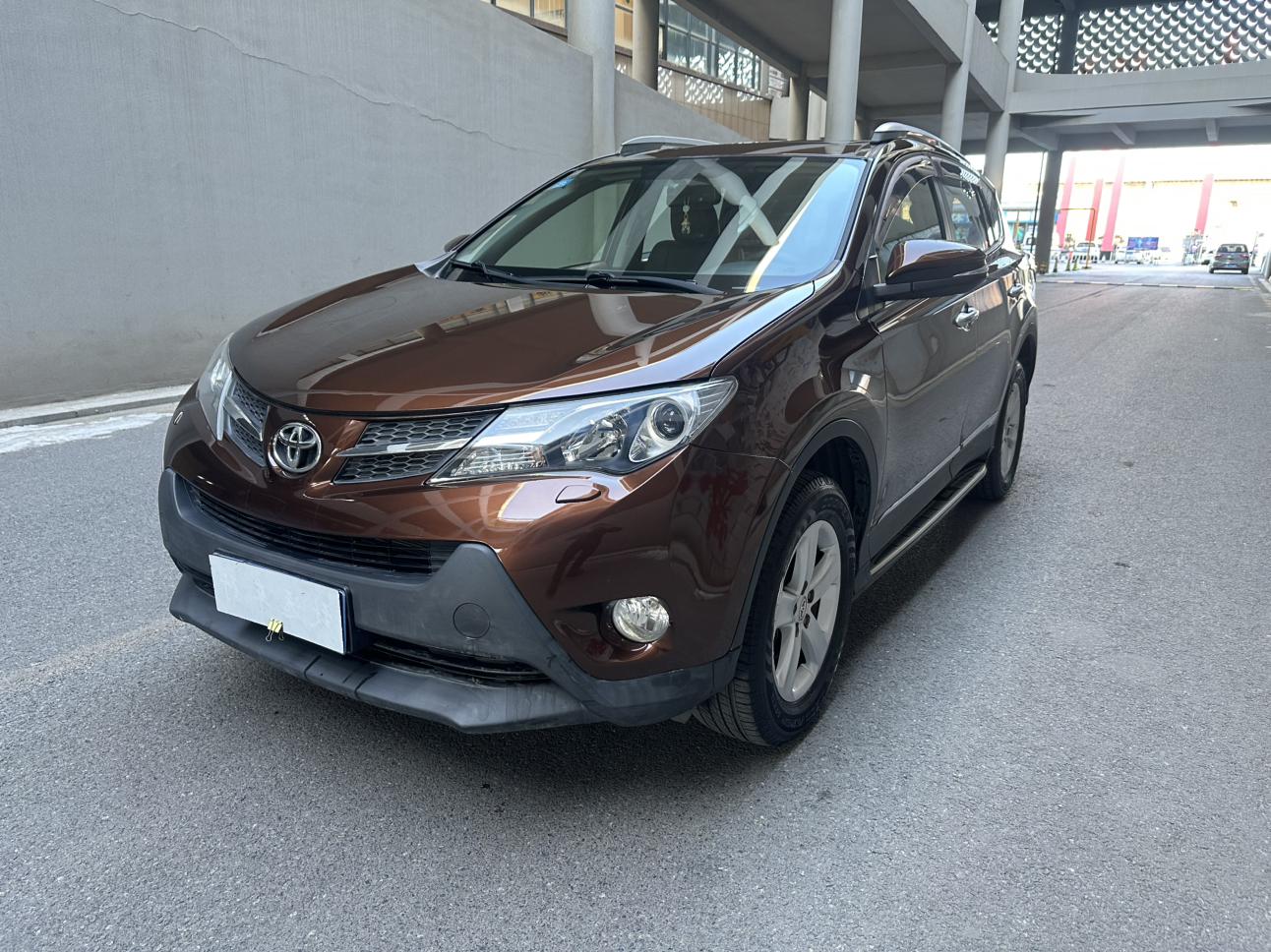 Toyota RAV4 2014 thumb 8