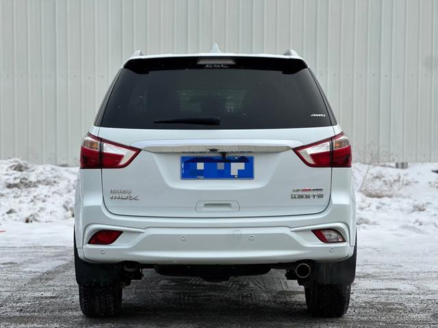 Isuzu MU-X 2019 thumb 5