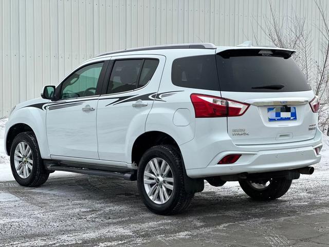 Isuzu MU-X 2019 thumb 6