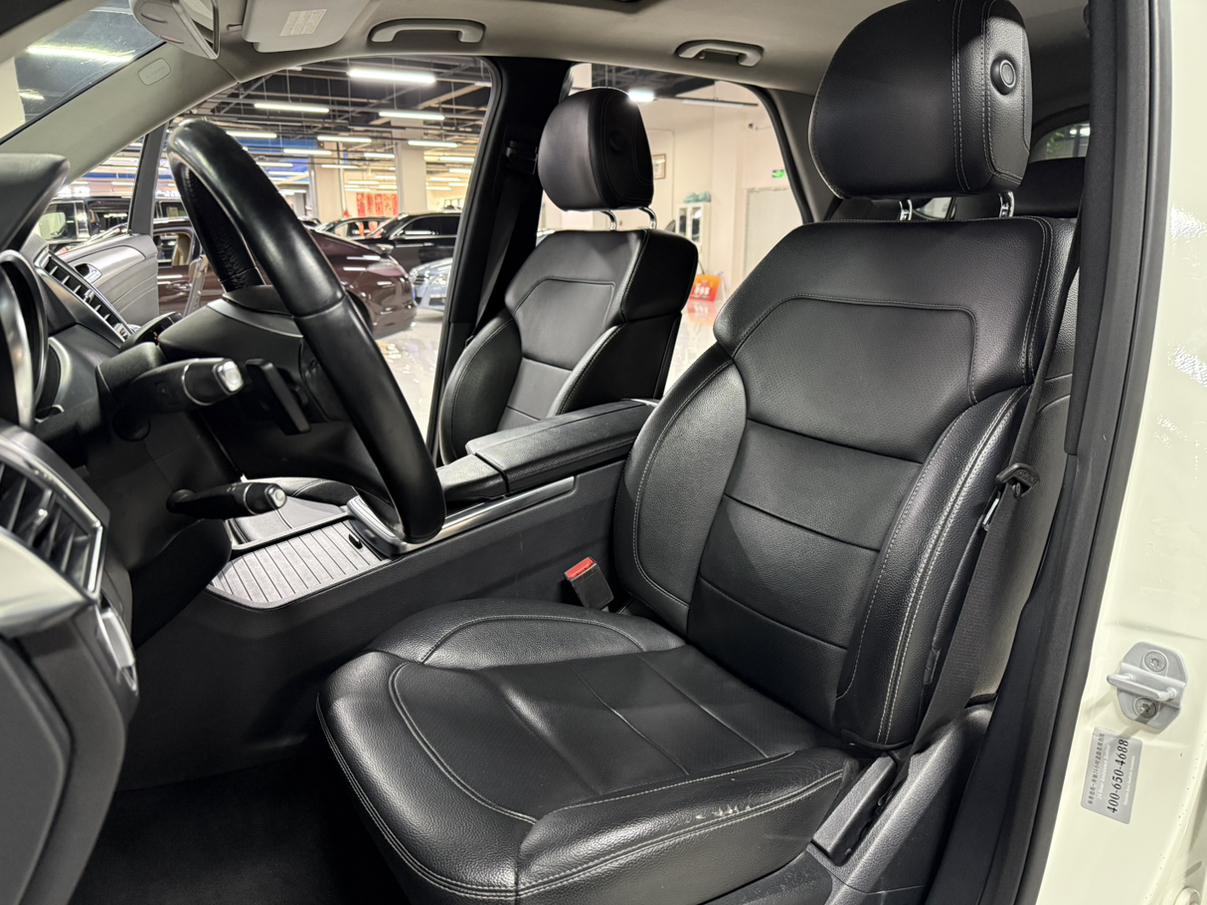 Mercedes-Benz M-Class 2013 thumb 10