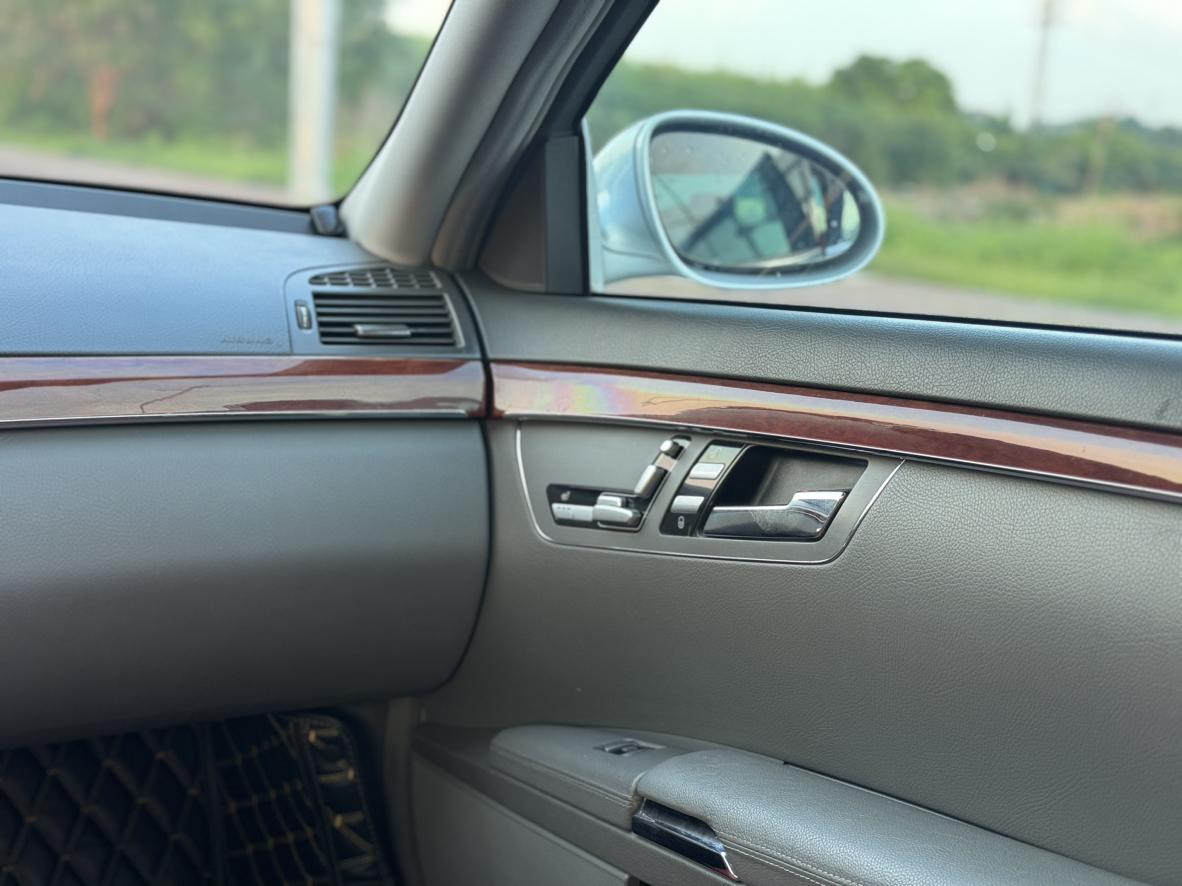 Mercedes-Benz S-Class 2007 thumb 6
