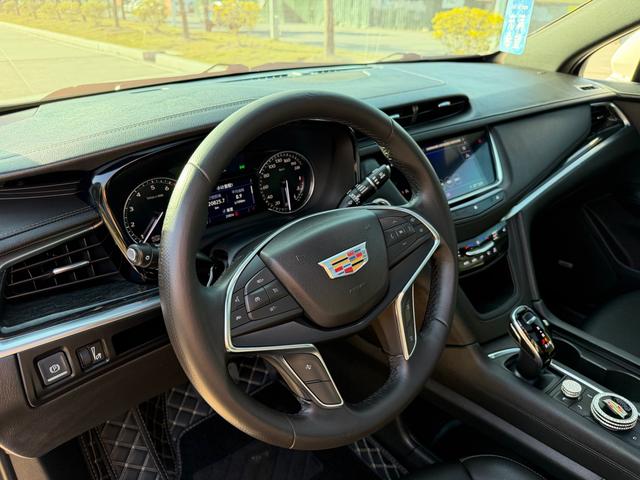 Cadillac XT5 2021 thumb 4