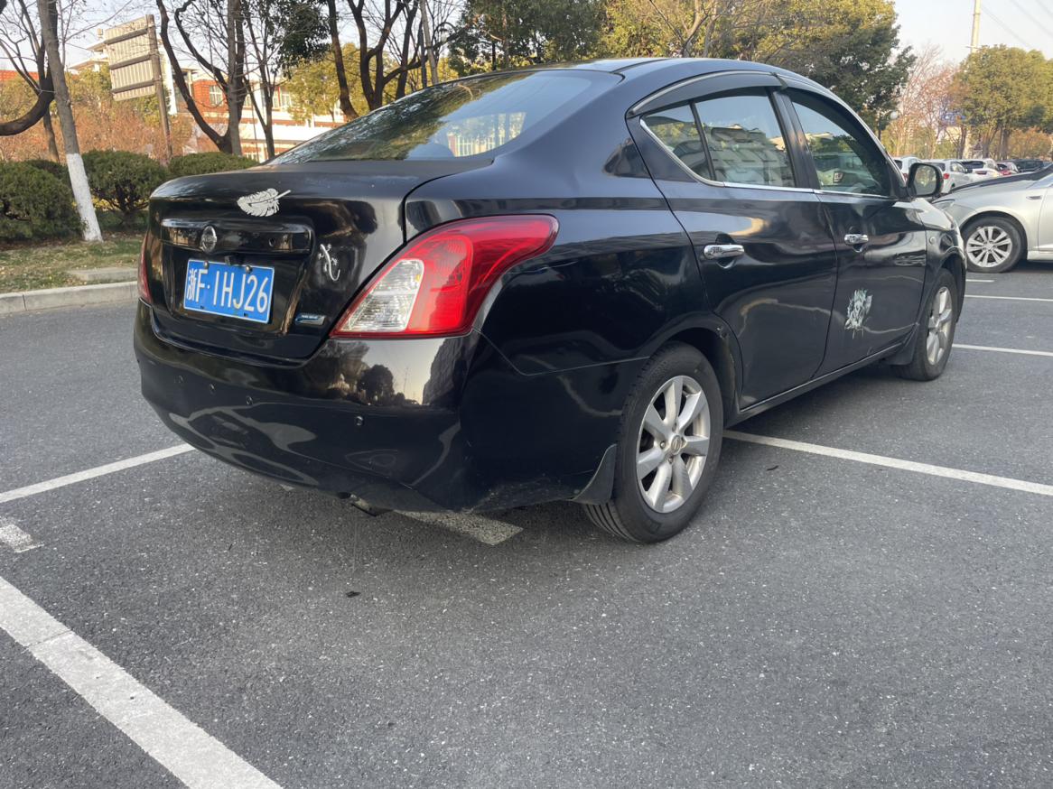 Nissan Sunny 2011 thumb 5