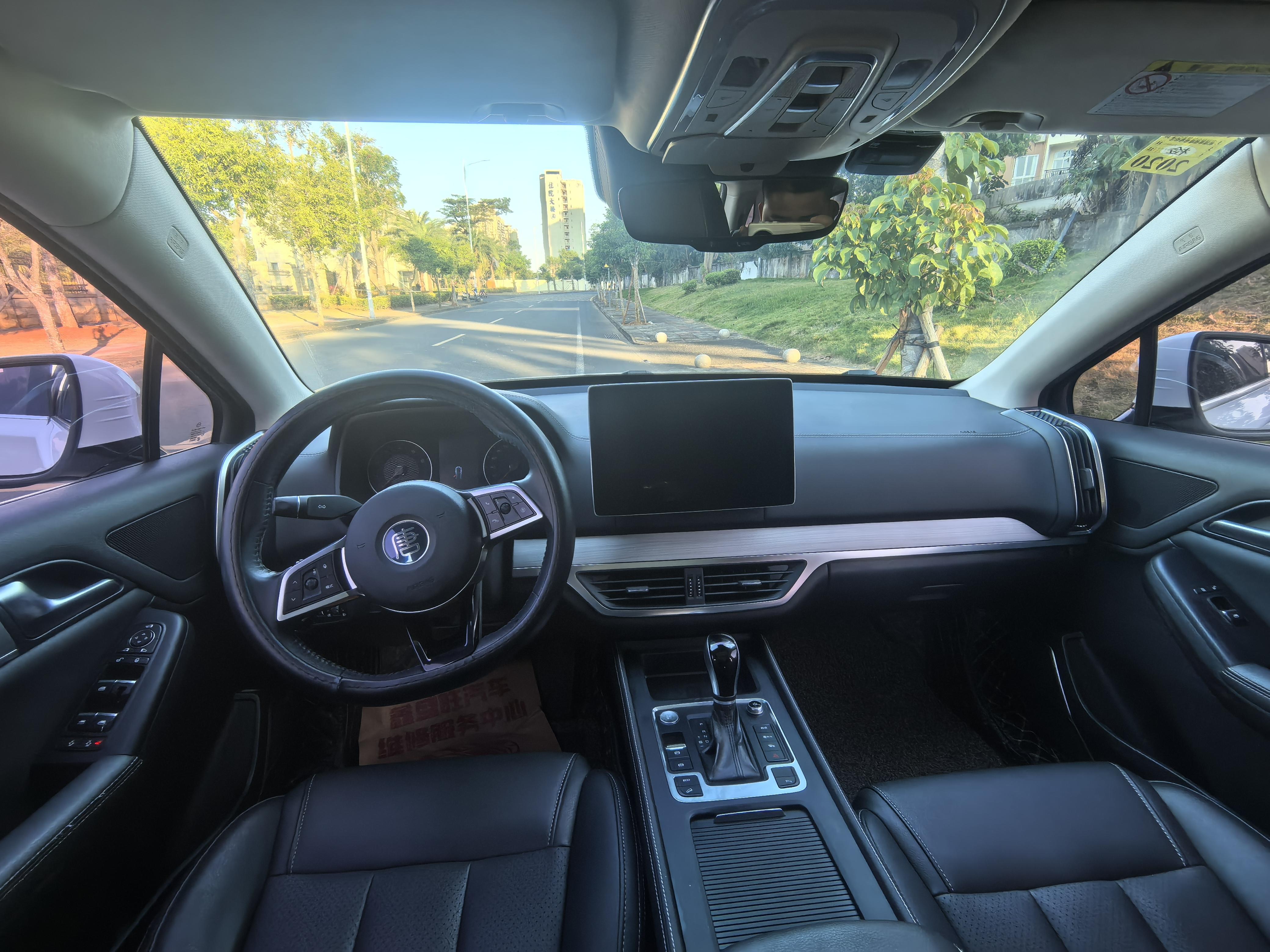 BYD Tang 2018 thumb 5