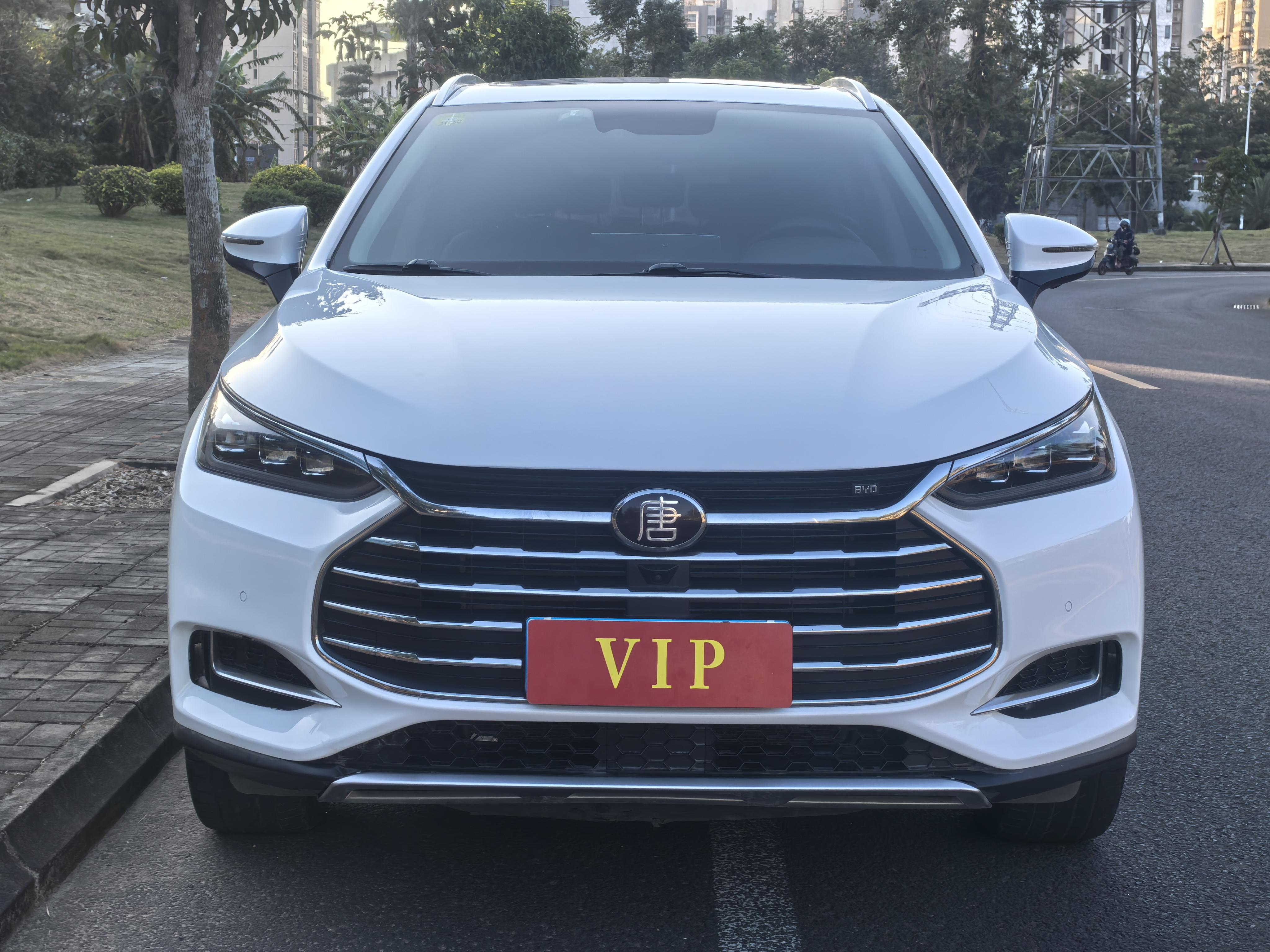 BYD Tang 2018 thumb 9