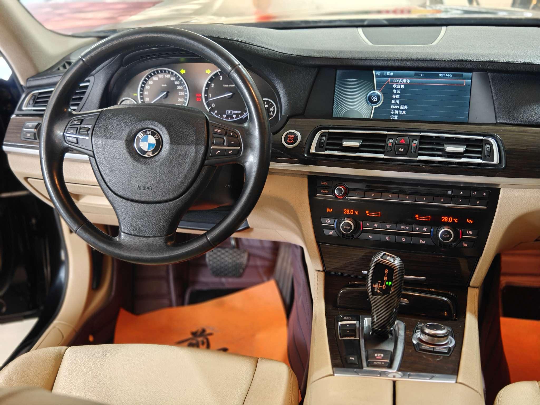 BMW 7 серии 2009 thumb 12