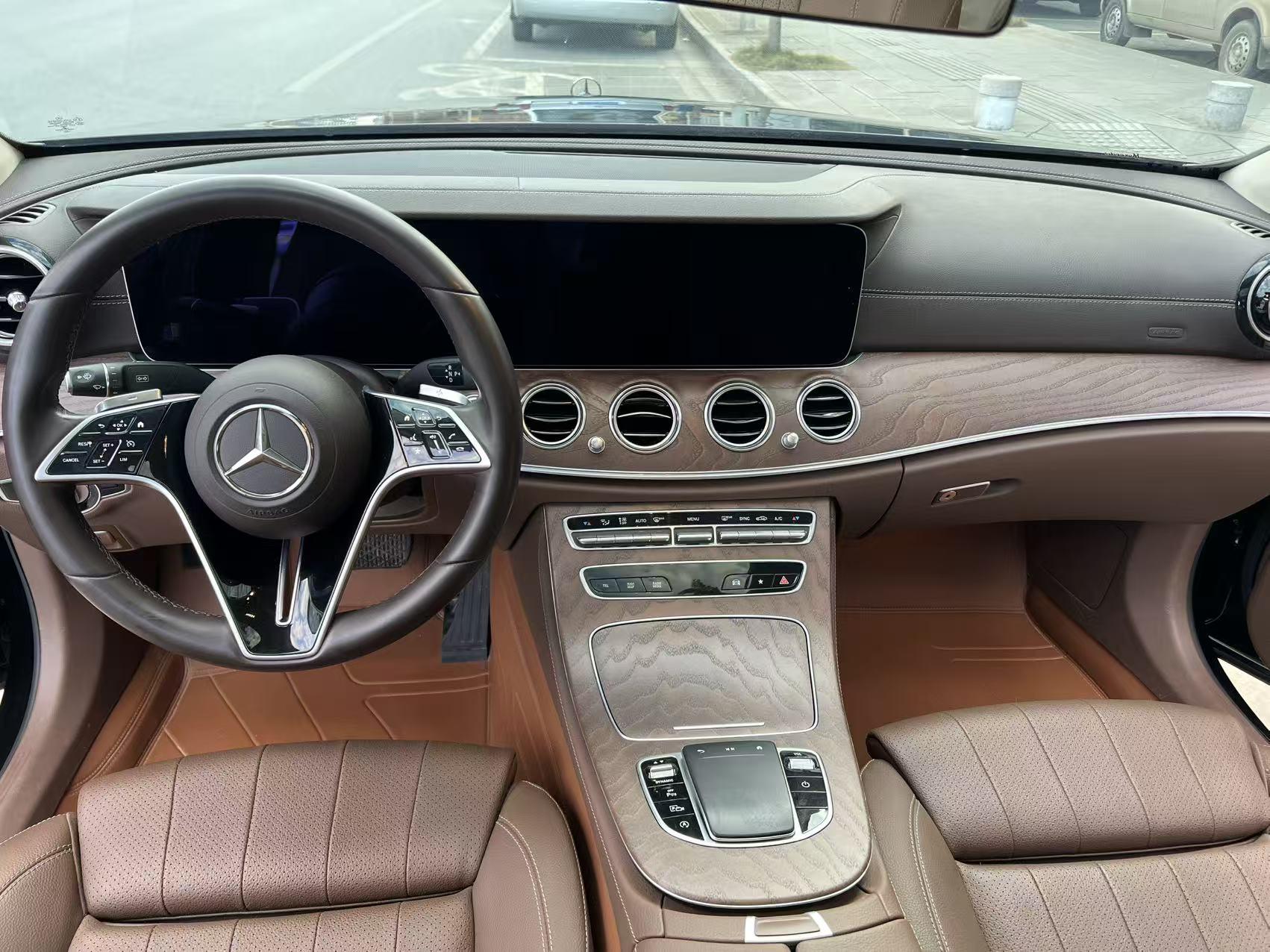 Mercedes-Benz E-Class 2022 thumb 6