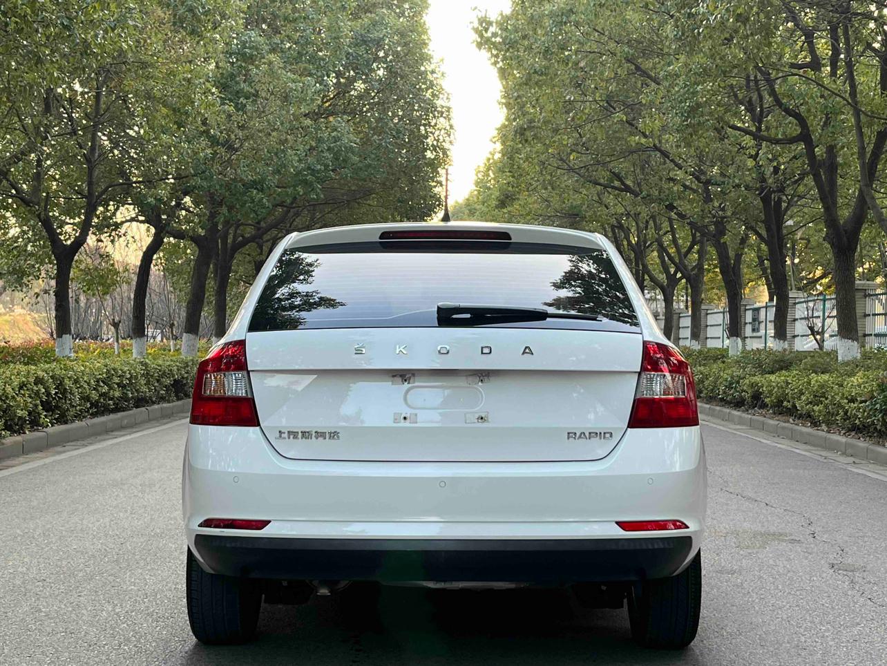 Skoda Scala 2019 thumb 3