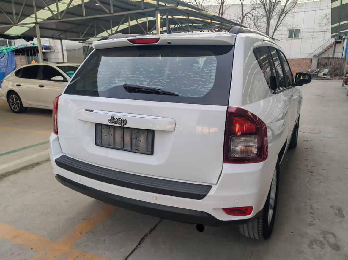 Jeep Compass 2015 thumb 4