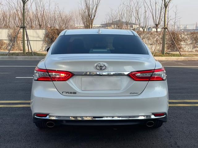 Toyota Camry 2023 thumb 5