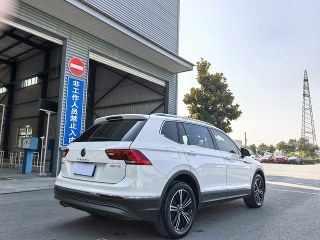 Volkswagen Tiguan 2021 thumb 3