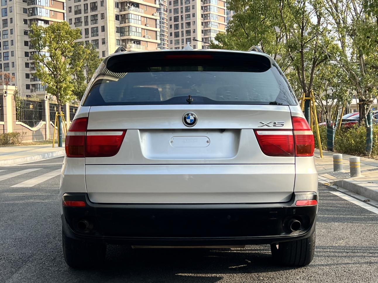 BMW X5 2009 thumb 4