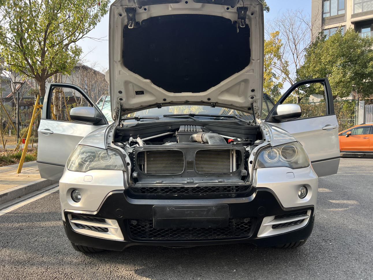 BMW X5 2009 thumb 8